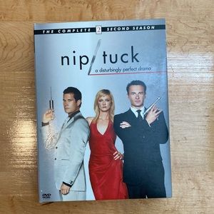 Complete second season of Nip Tuck DVDs